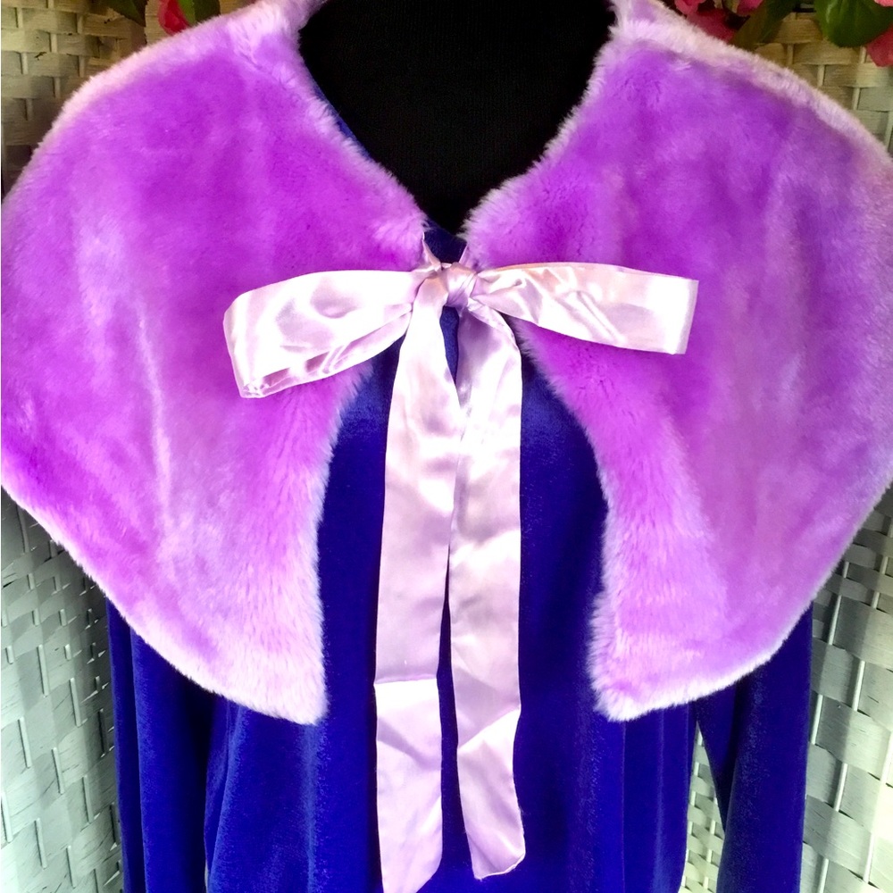 Light Purple Faux Fur Cape Capelet Lavender Lilac Amethyst  NWOT - Picture 16 of 16